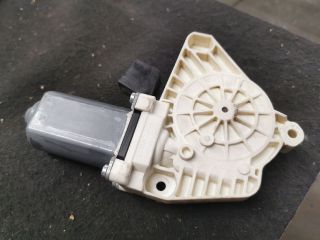 bontott MERCEDES-BENZ B-CLASS Jobb hátsó Ablakemelő Motor