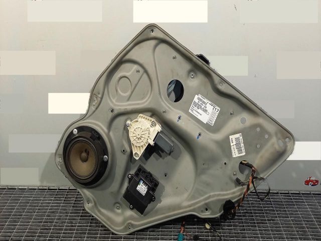 bontott MERCEDES-BENZ B-CLASS Jobb hátsó Ablakemelő Szerkezet (Elektromos)