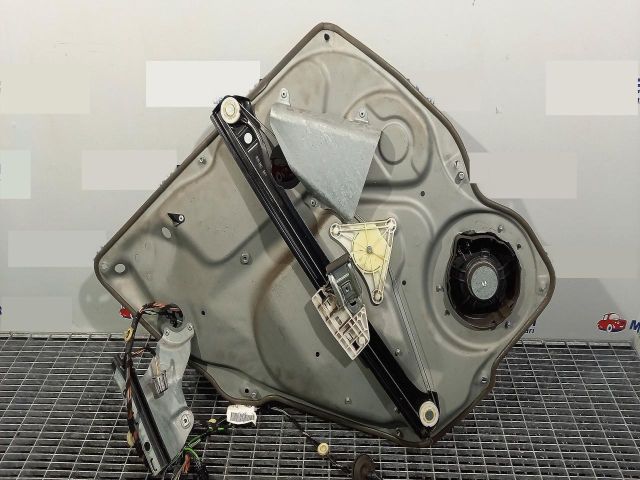 bontott MERCEDES-BENZ B-CLASS Jobb hátsó Ablakemelő Szerkezet (Elektromos)