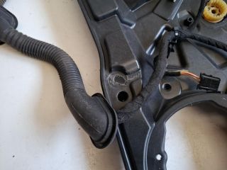 bontott MERCEDES-BENZ B-CLASS Jobb hátsó Ablakemelő Szerkezet (Elektromos)