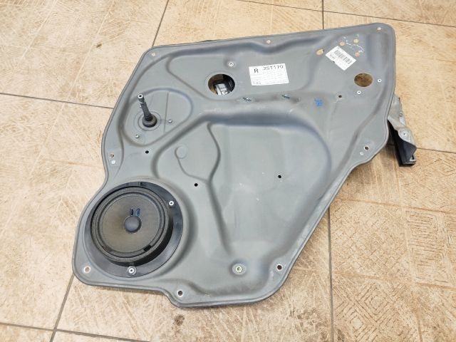 bontott MERCEDES-BENZ B-CLASS Jobb hátsó Ablakemelő Szerkezet (Mechanikus)