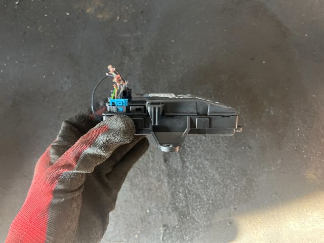 bontott MERCEDES-BENZ B-CLASS Jobb hátsó Ajtó Vezérlőegység