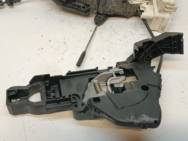 bontott MERCEDES-BENZ B-CLASS Jobb hátsó Ajtózár