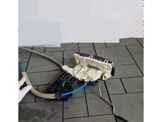 bontott MERCEDES-BENZ B-CLASS Jobb hátsó Ajtózár