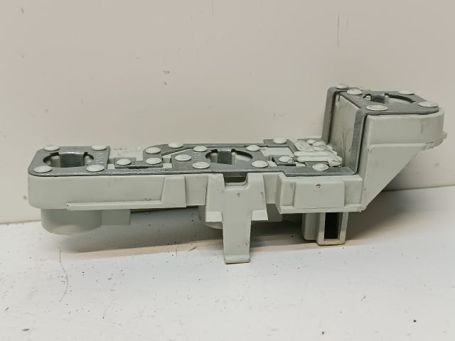 bontott MERCEDES-BENZ B-CLASS Jobb Hátsó Lámpa Foglalat