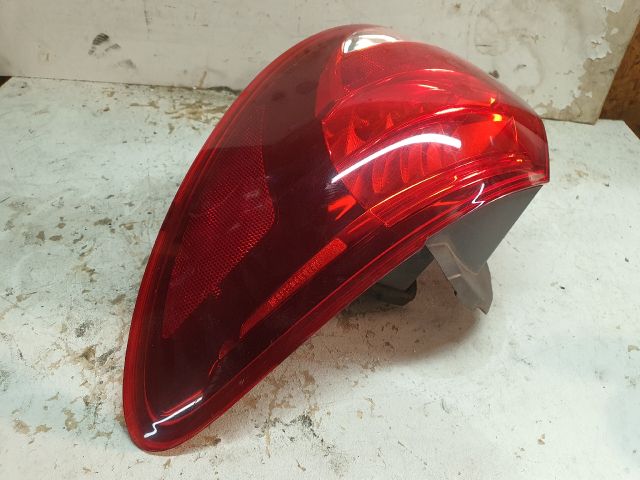 bontott MERCEDES-BENZ B-CLASS Jobb Hátsó Lámpa