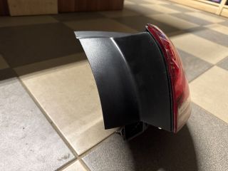 bontott MERCEDES-BENZ B-CLASS Jobb Hátsó Lámpa