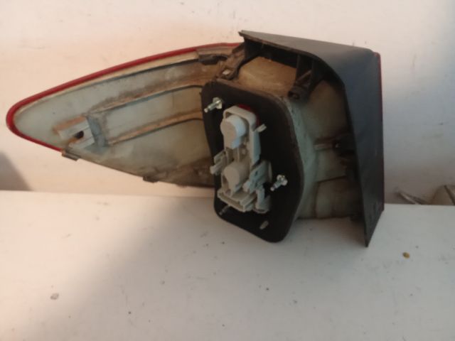 bontott MERCEDES-BENZ B-CLASS Jobb Hátsó Lámpa