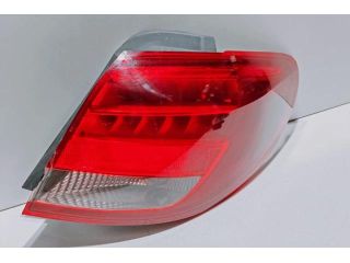 bontott MERCEDES-BENZ B-CLASS Jobb Hátsó Lámpa