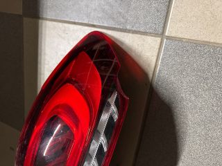 bontott MERCEDES-BENZ B-CLASS Jobb Hátsó Lámpa