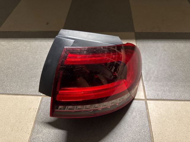 bontott MERCEDES-BENZ B-CLASS Jobb Hátsó Lámpa