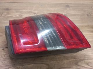 bontott MERCEDES-BENZ B-CLASS Jobb Hátsó Lámpa