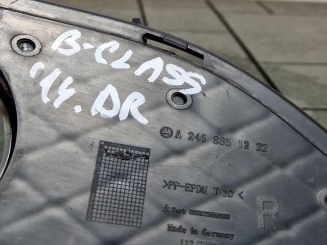 bontott MERCEDES-BENZ B-CLASS Jobb Ködfényszóró Lámpakeret