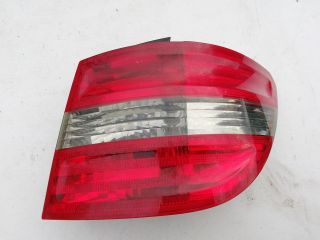 bontott MERCEDES-BENZ B-CLASS Jobb Külső Hátsó Lámpa