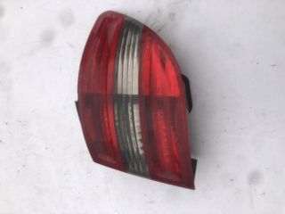 bontott MERCEDES-BENZ B-CLASS Jobb Külső Hátsó Lámpa