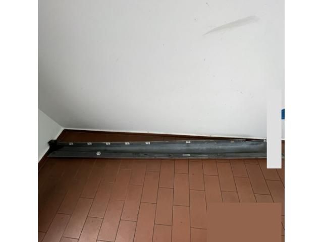 bontott MERCEDES-BENZ B-CLASS Jobb Küszöb