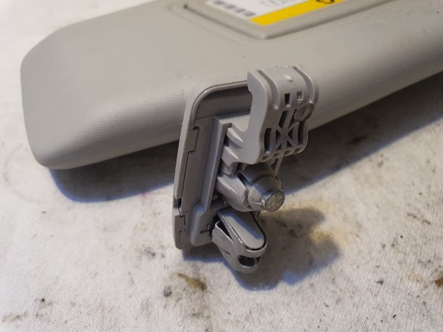 bontott MERCEDES-BENZ B-CLASS Jobb Napellenző