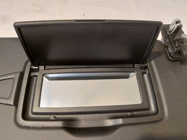 bontott MERCEDES-BENZ B-CLASS Jobb Napellenző