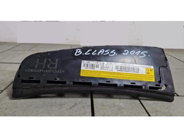 bontott MERCEDES-BENZ B-CLASS Jobb Oldallégzsák