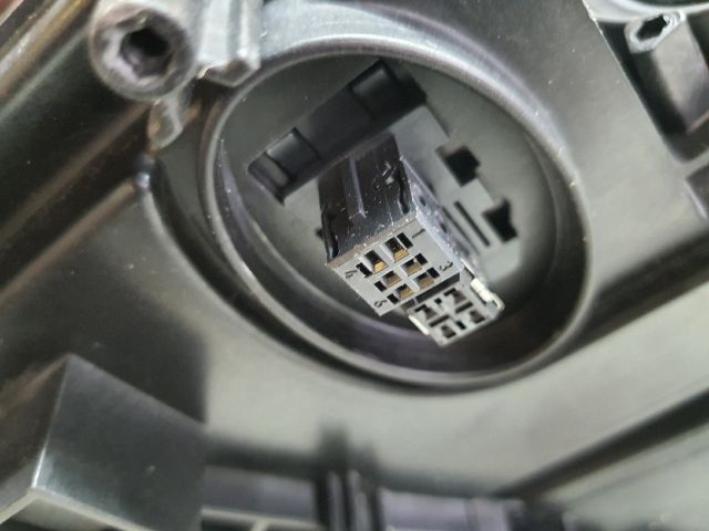 bontott MERCEDES-BENZ B-CLASS Jobb Xenon Fényszóró