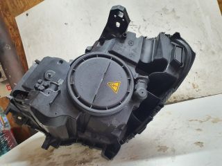 bontott MERCEDES-BENZ B-CLASS Jobb Xenon Fényszóró