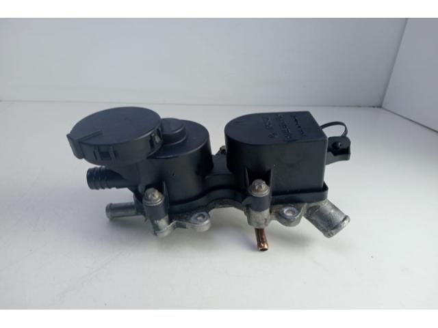 bontott MERCEDES-BENZ B-CLASS Kartergáz Visszavezető Ház