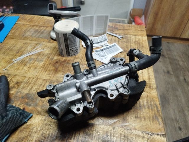 bontott MERCEDES-BENZ B-CLASS Kartergáz Visszavezető Ház