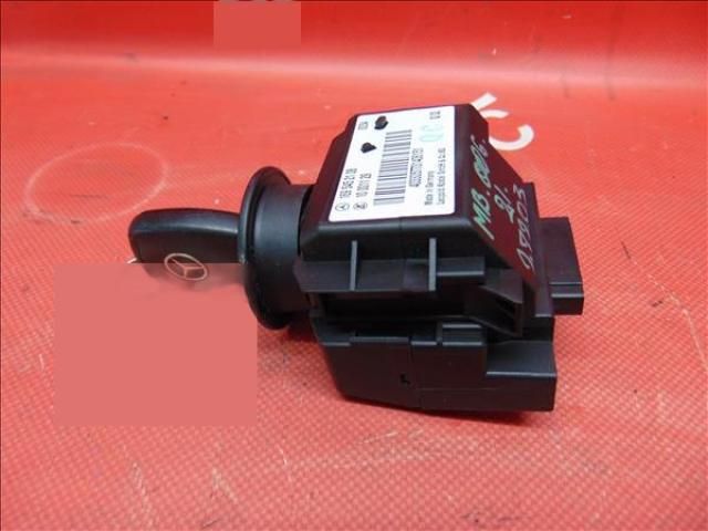 bontott MERCEDES-BENZ B-CLASS Kártyaolvasó