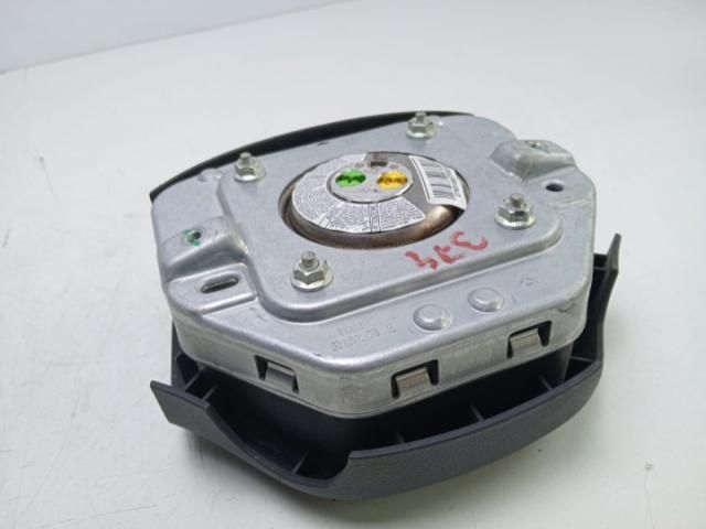 bontott MERCEDES-BENZ B-CLASS Kormánylégzsák