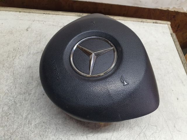 bontott MERCEDES-BENZ B-CLASS Kormánylégzsák