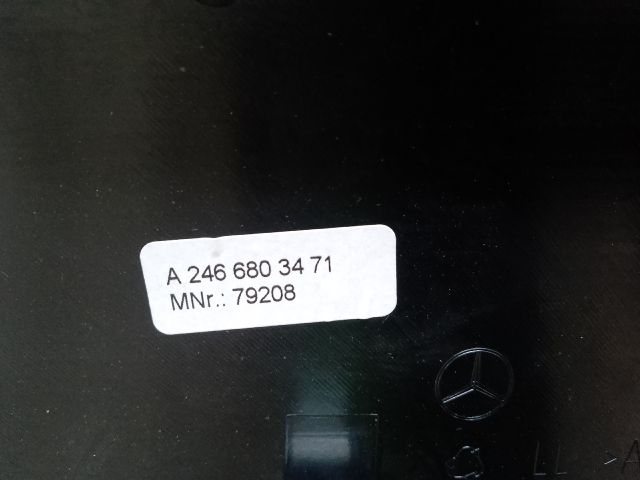 bontott MERCEDES-BENZ B-CLASS Középső Szellőző Keret