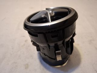 bontott MERCEDES-BENZ B-CLASS Középső Szellőző