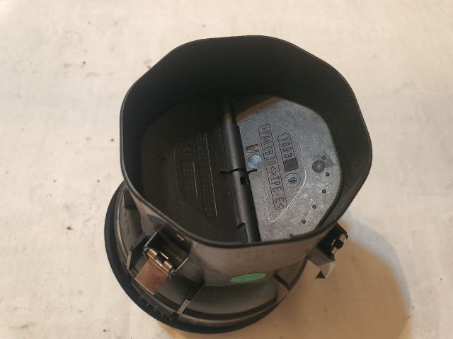 bontott MERCEDES-BENZ B-CLASS Középső Szellőző