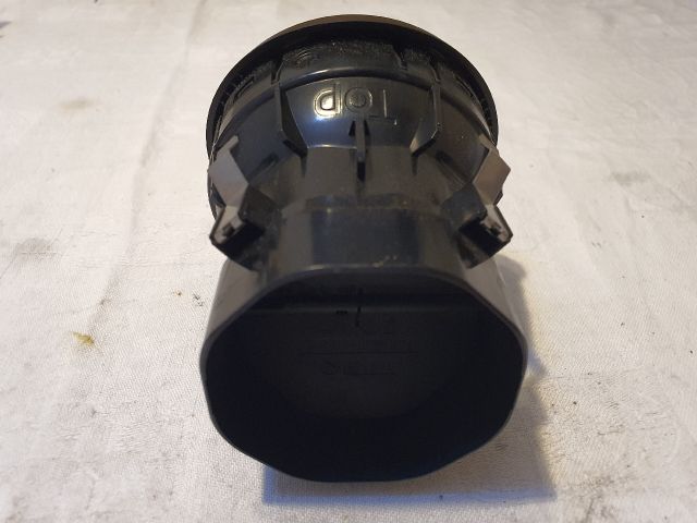 bontott MERCEDES-BENZ B-CLASS Középső Szellőző