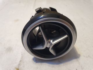 bontott MERCEDES-BENZ B-CLASS Középső Szellőző