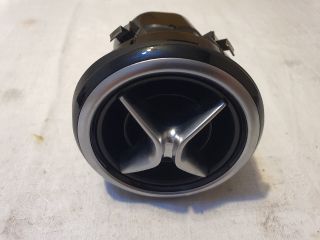 bontott MERCEDES-BENZ B-CLASS Középső Szellőző