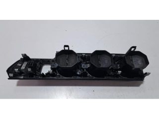 bontott MERCEDES-BENZ B-CLASS Középső Szellőző