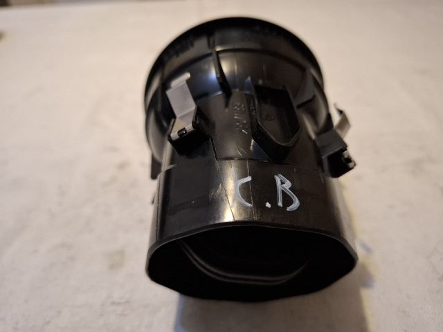 bontott MERCEDES-BENZ B-CLASS Középső Szellőző