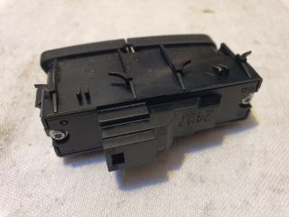 bontott MERCEDES-BENZ B-CLASS Központizár Kapcsoló