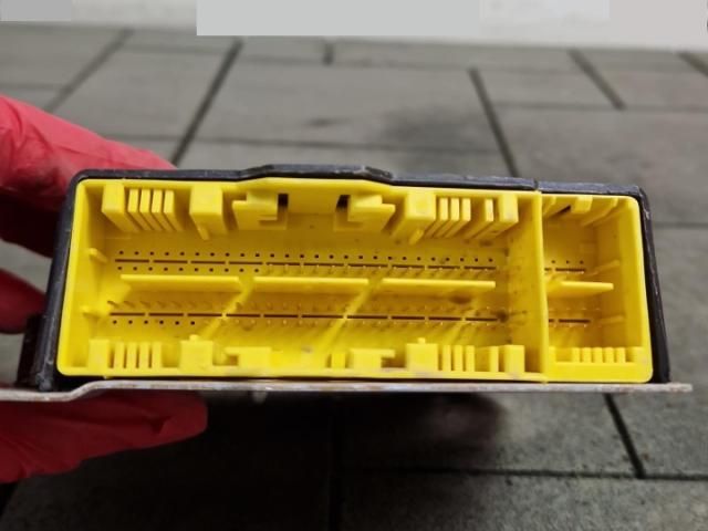 bontott MERCEDES-BENZ B-CLASS Légzsák Elektronika