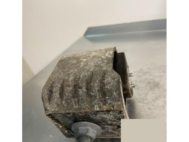 bontott MERCEDES-BENZ B-CLASS Motor Tartó Bak (Pozíciófüggetlen)