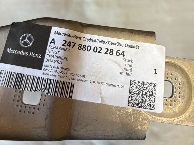 bontott MERCEDES-BENZ B-CLASS Motorháztető Jobb Zsanér