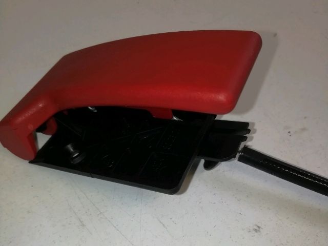 bontott MERCEDES-BENZ B-CLASS Motorháztető Nyitó Bowden