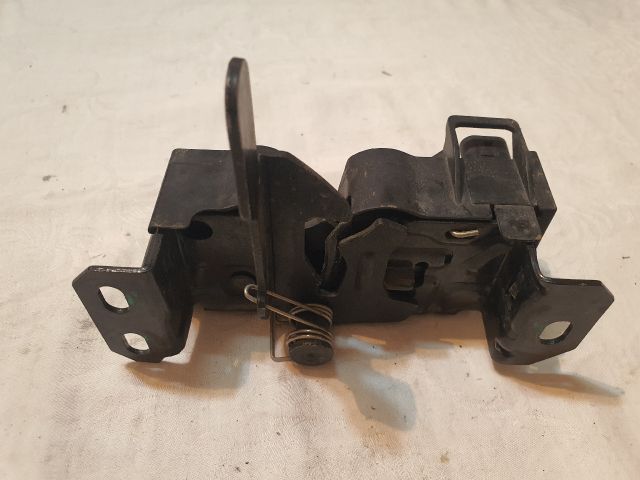 bontott MERCEDES-BENZ B-CLASS Motorháztető Zárszerkezet