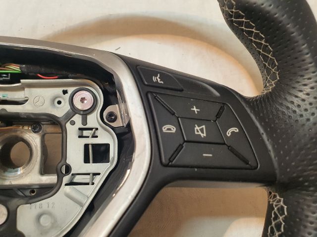 bontott MERCEDES-BENZ B-CLASS Multikormány