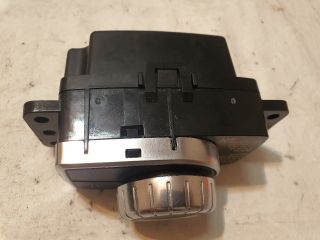 bontott MERCEDES-BENZ B-CLASS Multimédia Vezérlő