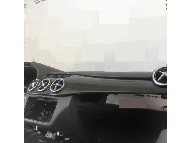 bontott MERCEDES-BENZ B-CLASS Műszerfal Héj