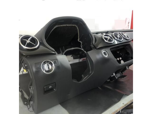 bontott MERCEDES-BENZ B-CLASS Műszerfal Héj