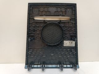 bontott MERCEDES-BENZ B-CLASS Műszerfal Középső Hangszóró Burkolat