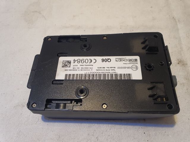 bontott MERCEDES-BENZ B-CLASS Navigáció Elektronika